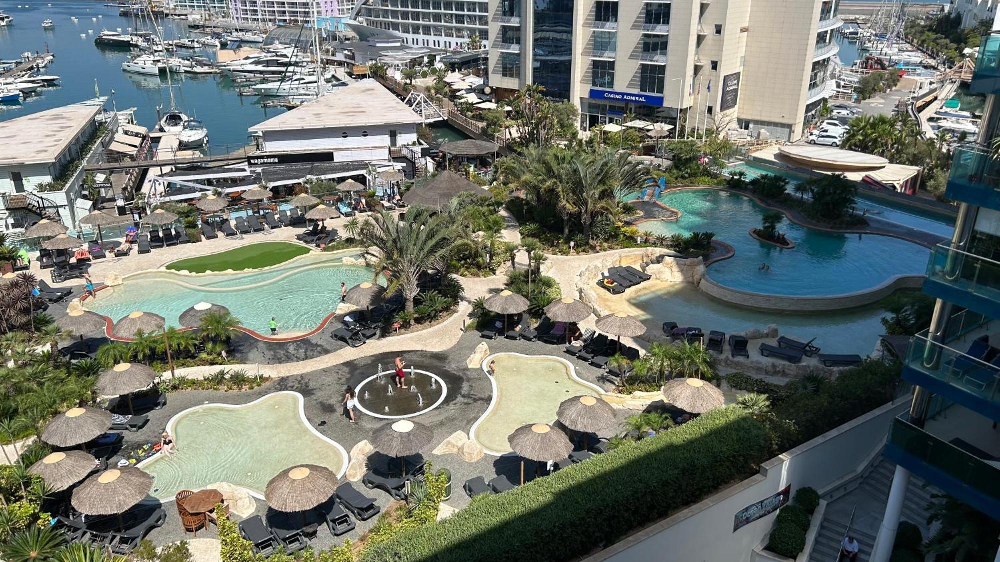 Ocean Village Luxury 2 Bed 2 Bath Apartment - Amazing Views - Pools And Jacuzzis Gibraltar Exterior foto